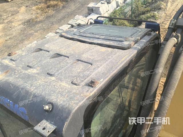 駕駛室頂部（整機(jī)外觀）