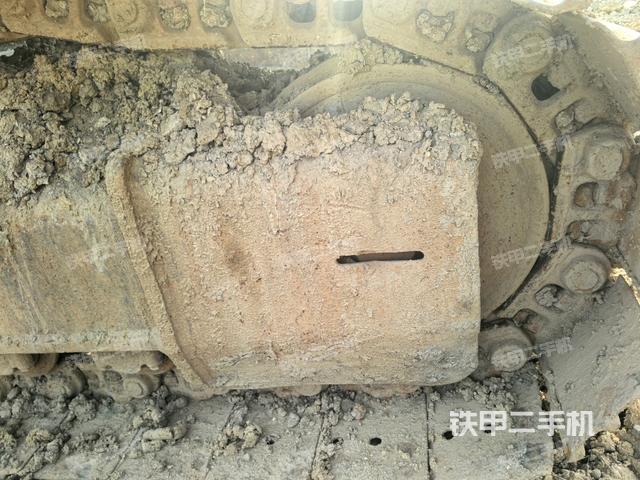 左導(dǎo)向輪（行走機(jī)構(gòu)）