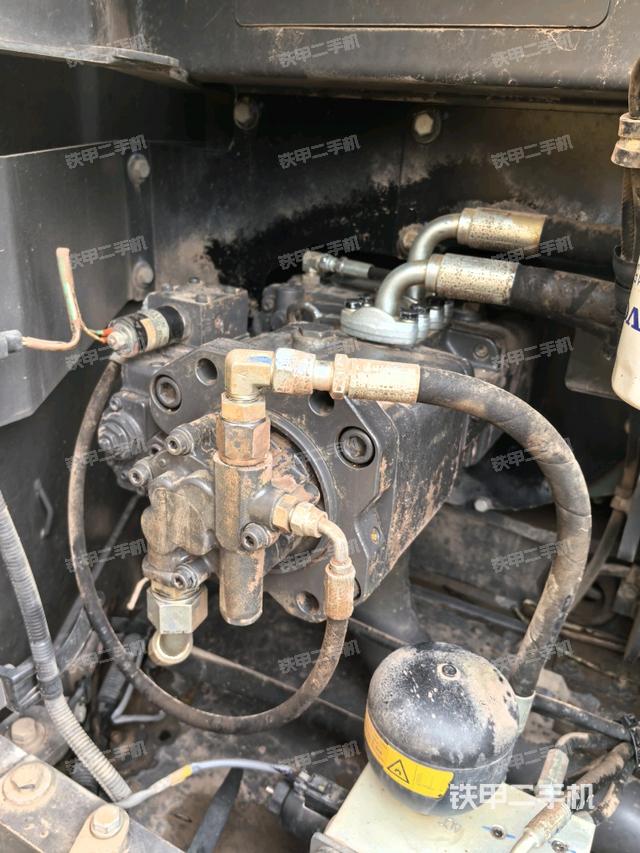 液壓泵室（大件艙室）