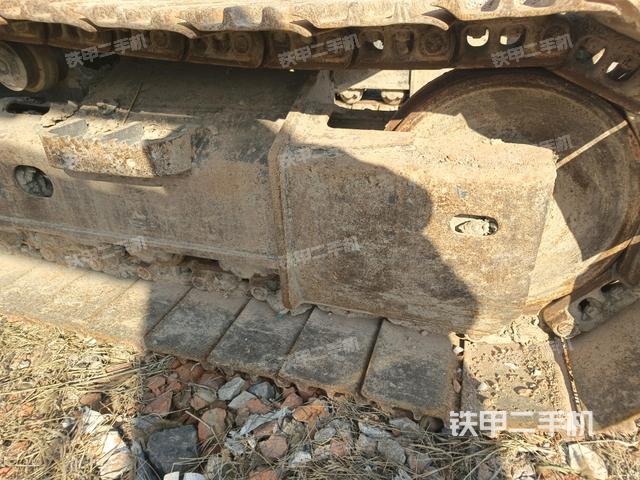 左導(dǎo)向輪（行走機(jī)構(gòu)）