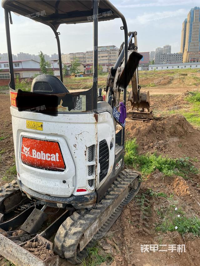 整機右后45°(整機外觀) 整機右后45°(整機外觀)