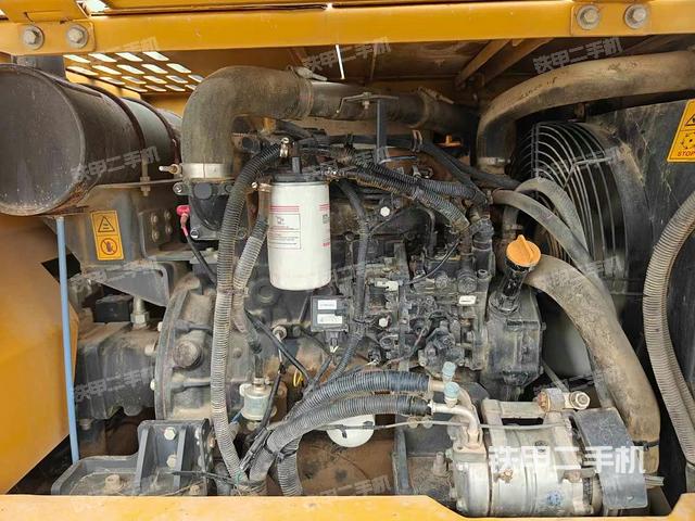 發(fā)動(dòng)機(jī)整體俯視（整機(jī)外觀）