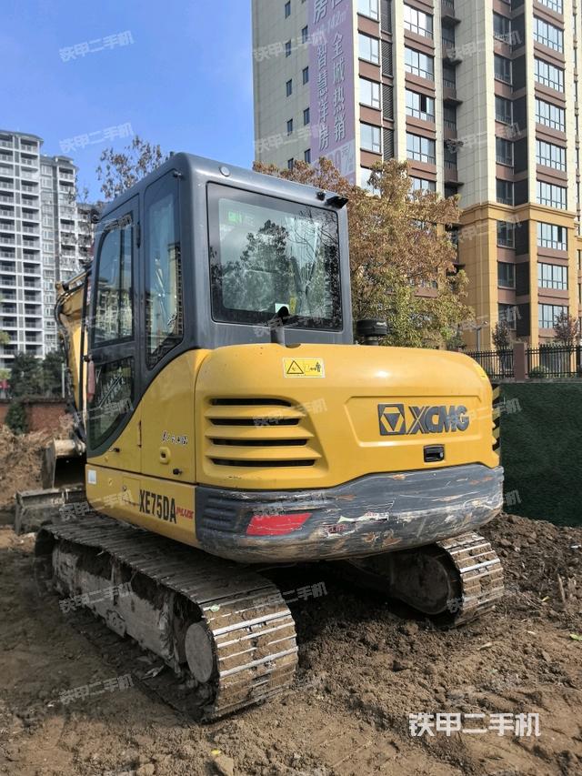 右后45（整機外觀）