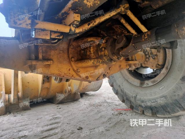 前驅(qū)動(dòng)橋（液壓/傳動(dòng)系統(tǒng)）