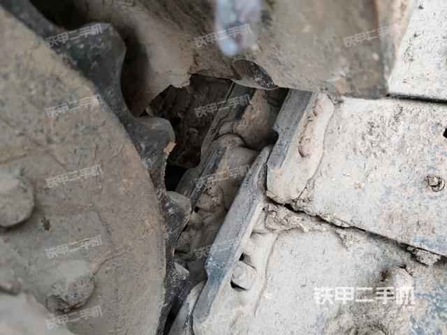 右側(cè)行走馬達蓋板(行走機構) 右側(cè)行走馬達蓋板(行走機構)