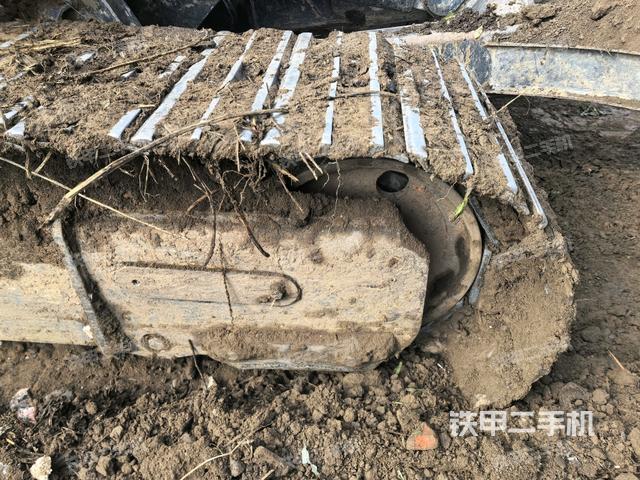 右導(dǎo)向輪（行走機構(gòu)）