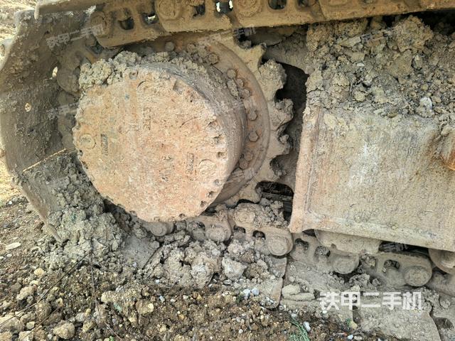 左側(cè)行走馬達(dá)蓋板（行走機(jī)構(gòu)）