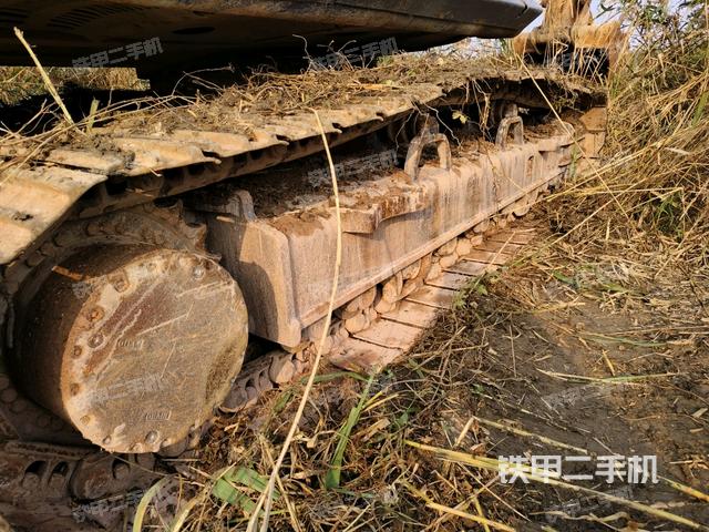 右側(cè)履帶整體（行走機構(gòu)）