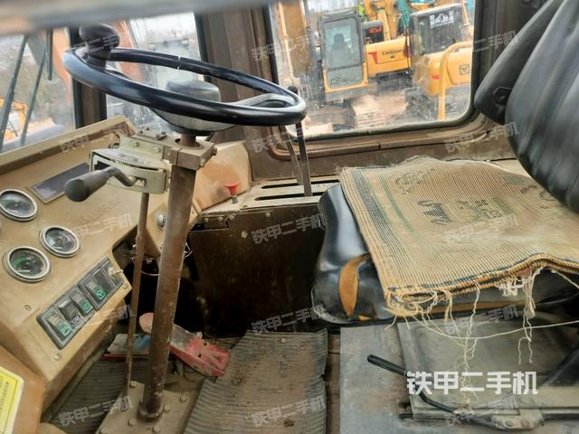 儀表盤（駕駛室部分）