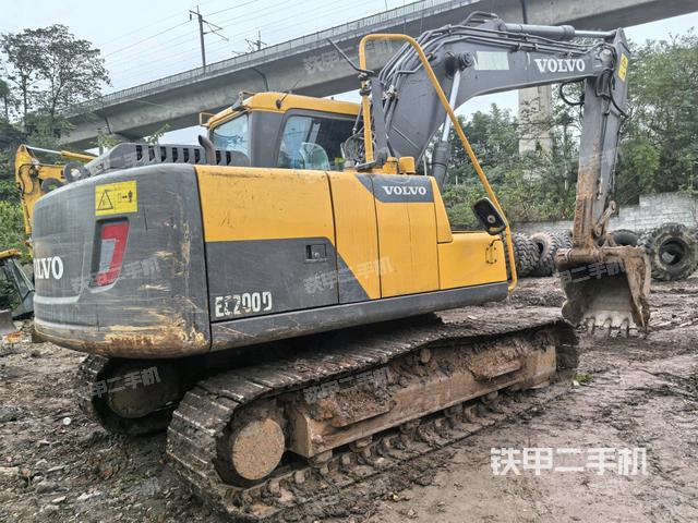 右后45（整機(jī)外觀）