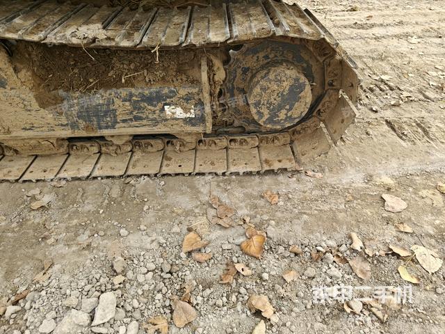 右側(cè)履帶整體?（行走機構(gòu)）