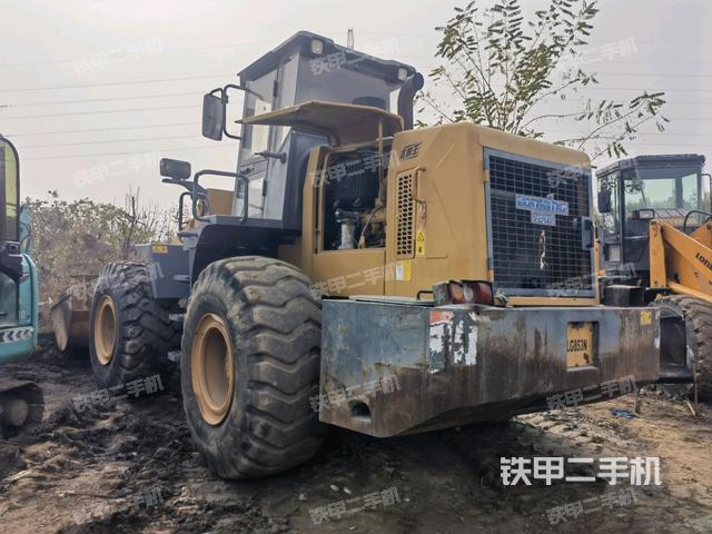 駕駛室工作臺（整機(jī)外觀及大件）