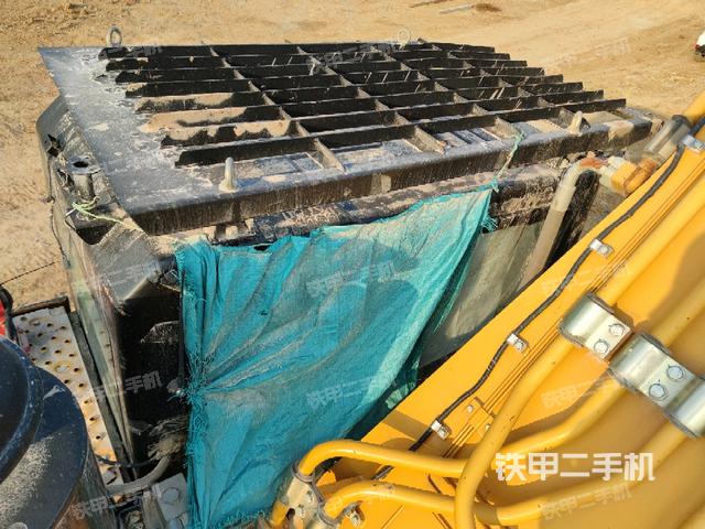 駕駛室頂部俯視（上車部件）