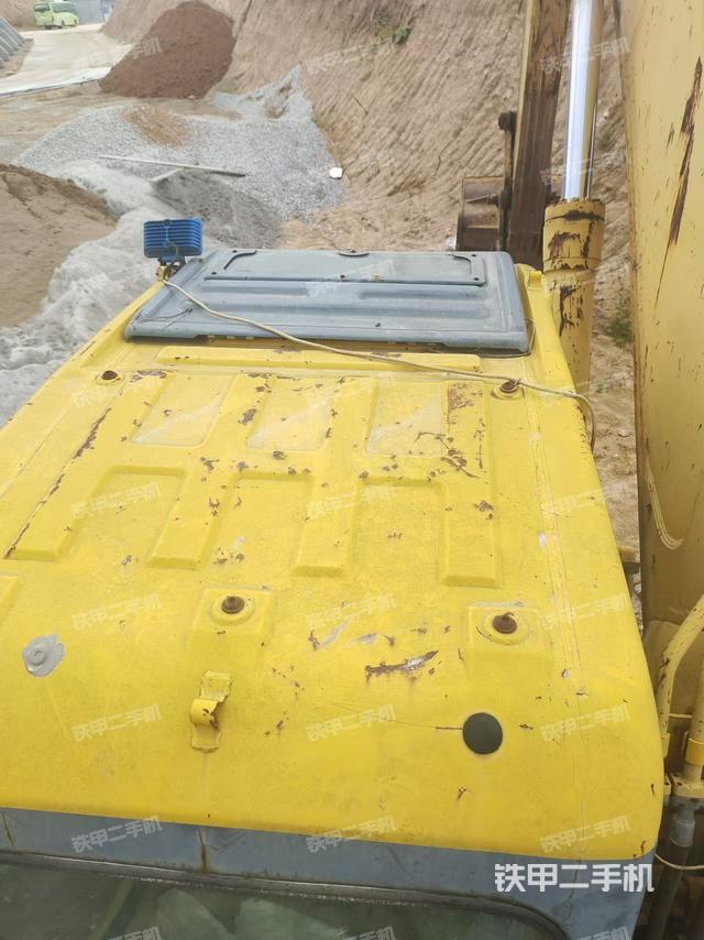 駕駛室頂部俯視（上車部件）