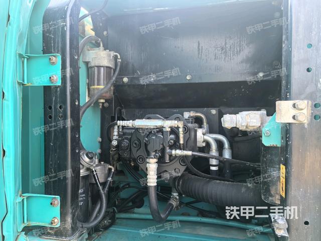 液壓泵室（大件艙室）