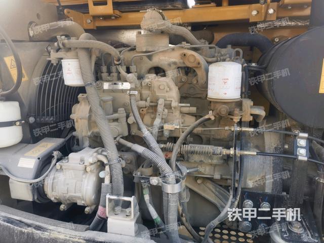 發(fā)動(dòng)機(jī)整體俯視（整機(jī)外觀）