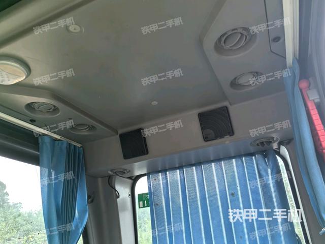 座椅后部（駕駛室部分）