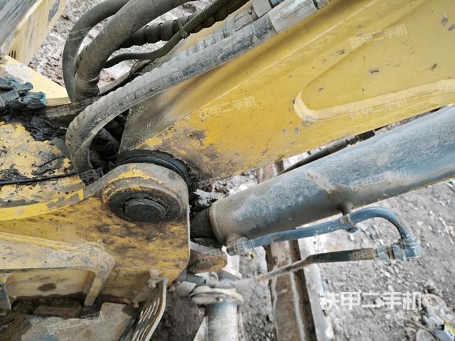 大臂根部?斜（工作和回轉裝置）