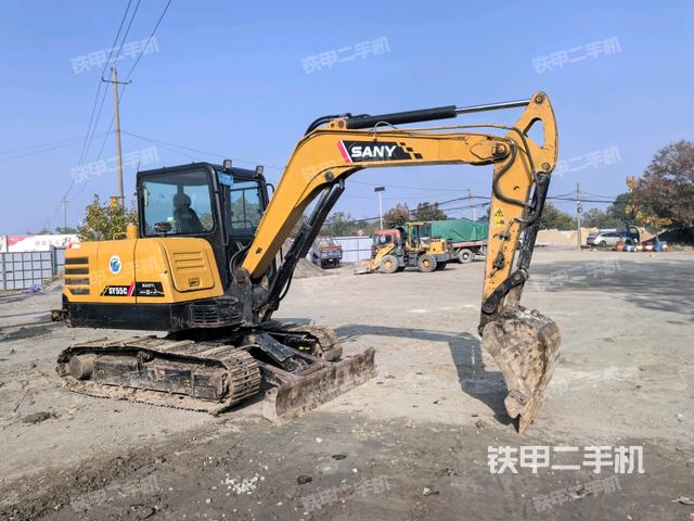 右前45(整機外觀) 右前45(整機外觀)