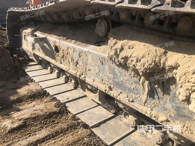 單側(cè)履帶整體（整機外觀）