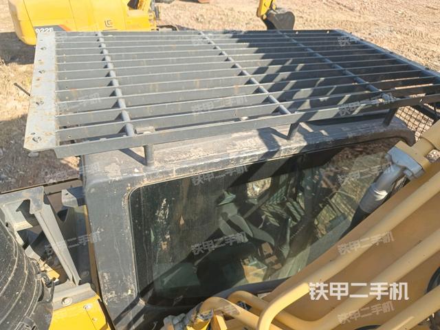 駕駛室頂部俯視（上車部件）