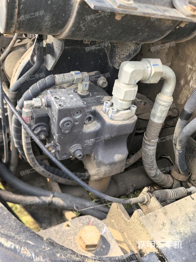 液壓泵室（大件艙室）