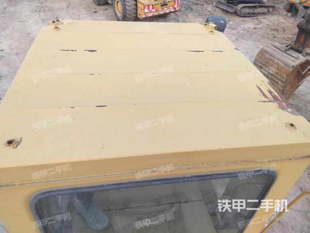 駕駛室頂部 外（駕駛室部分）