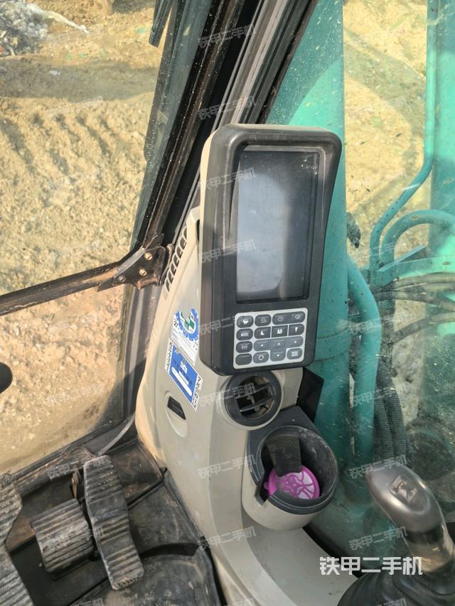 顯示屏?（駕駛室部分）