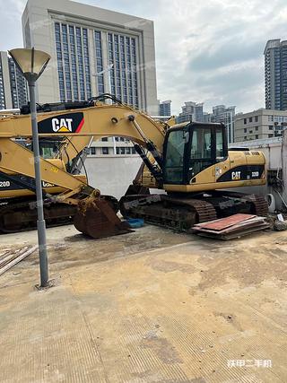 卡特彼勒320D進(jìn)口挖掘機(jī)