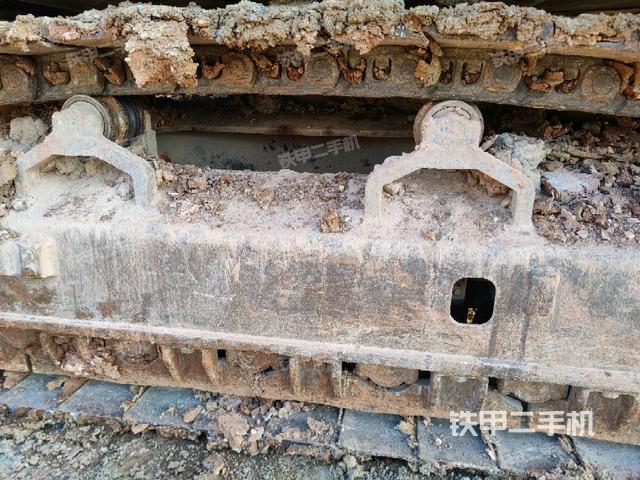 左導(dǎo)向輪（行走機(jī)構(gòu)）