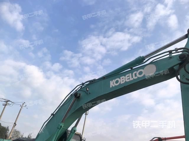 大臂整體?右側(cè)(工作和回轉(zhuǎn)裝置) 大臂整體?右側(cè)(工作和回轉(zhuǎn)裝置)