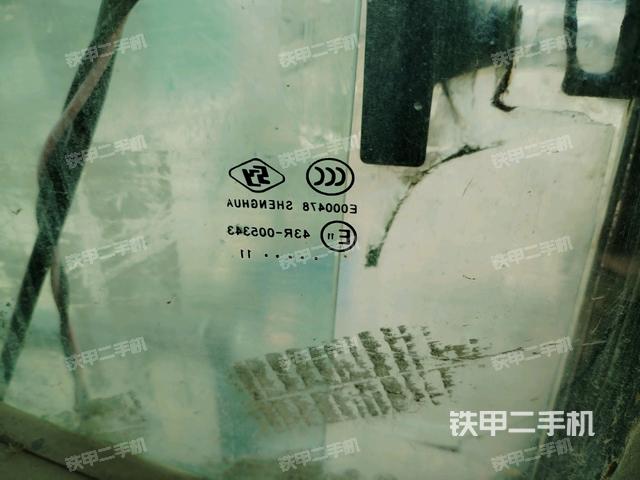 后窗玻璃角標(biāo)（駕駛室部分）