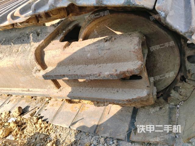 左導(dǎo)向輪(行走機構(gòu)) 左導(dǎo)向輪(行走機構(gòu))
