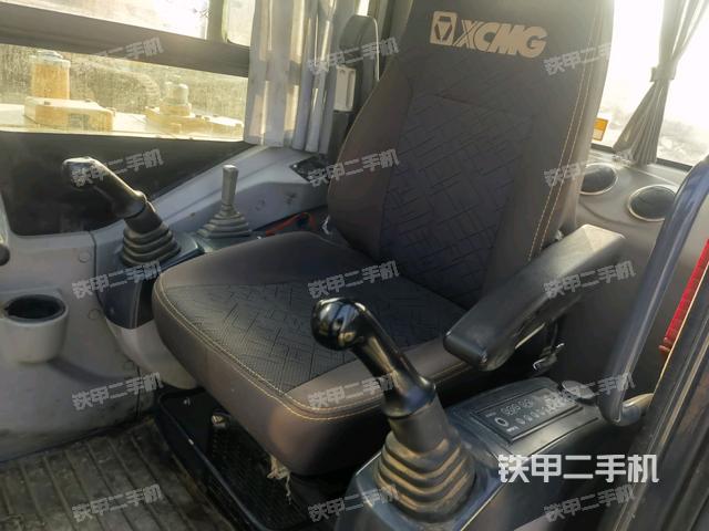 駕駛室整體(整機外觀) 駕駛室整體(整機外觀)