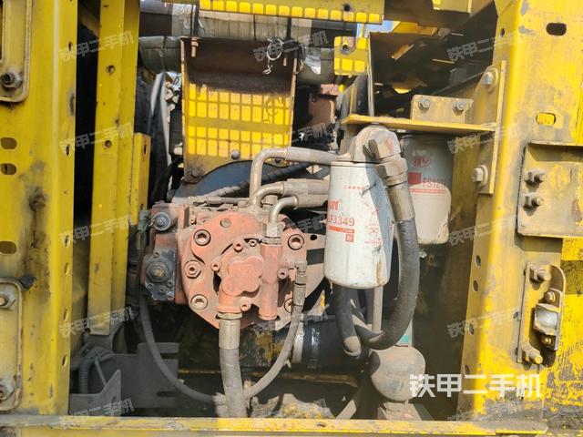 液壓泵室(大件艙室) 液壓泵室(大件艙室)