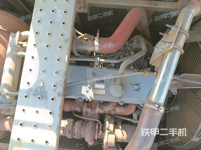 氣門室蓋螺絲特寫(上車部件) 氣門室蓋螺絲特寫(上車部件)