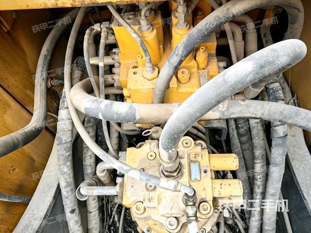 分配閥（上車部件）