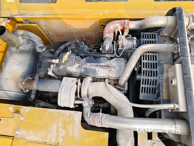 駕駛室頂部俯視（上車部件）