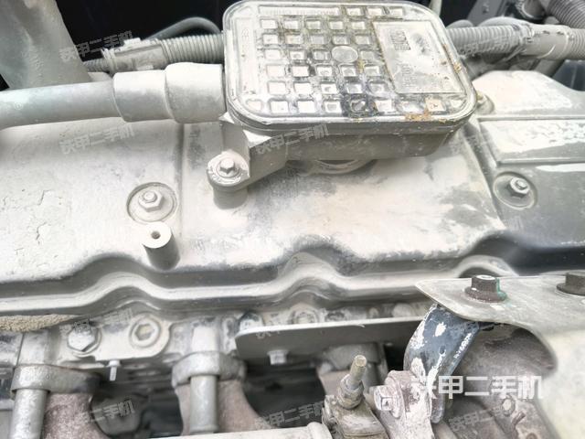 驾驶室顶部俯视(上车部件) 驾驶室顶部俯视(上车部件)