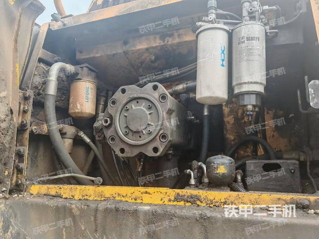液壓泵室(大件艙室) 液壓泵室(大件艙室)