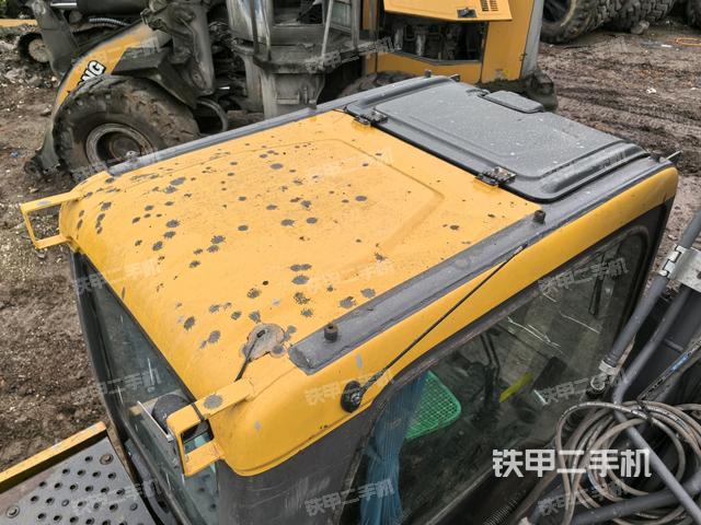 駕駛室頂部俯視（上車部件）