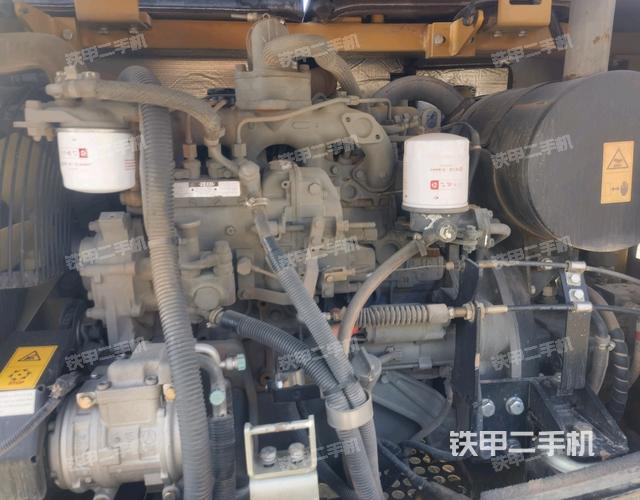 發(fā)動機整體俯視（整機外觀）