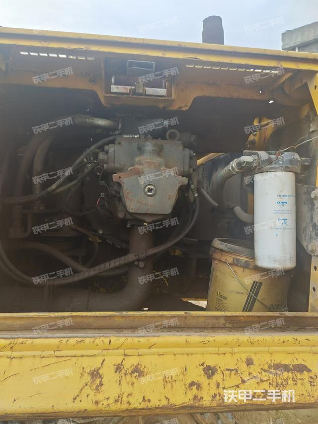 液壓泵室（大件艙室）