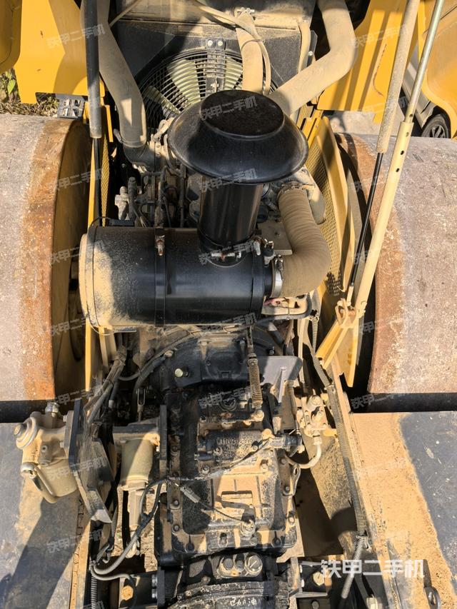 發(fā)動機(jī)（設(shè)備外觀及核心部件）