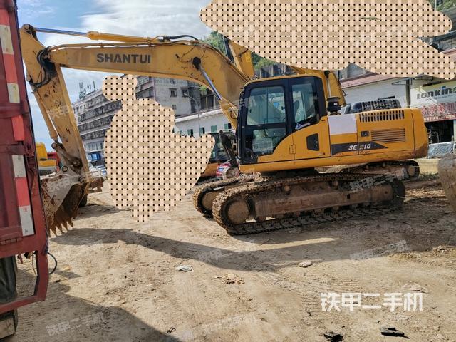 山推挖掘机SE210W挖掘机