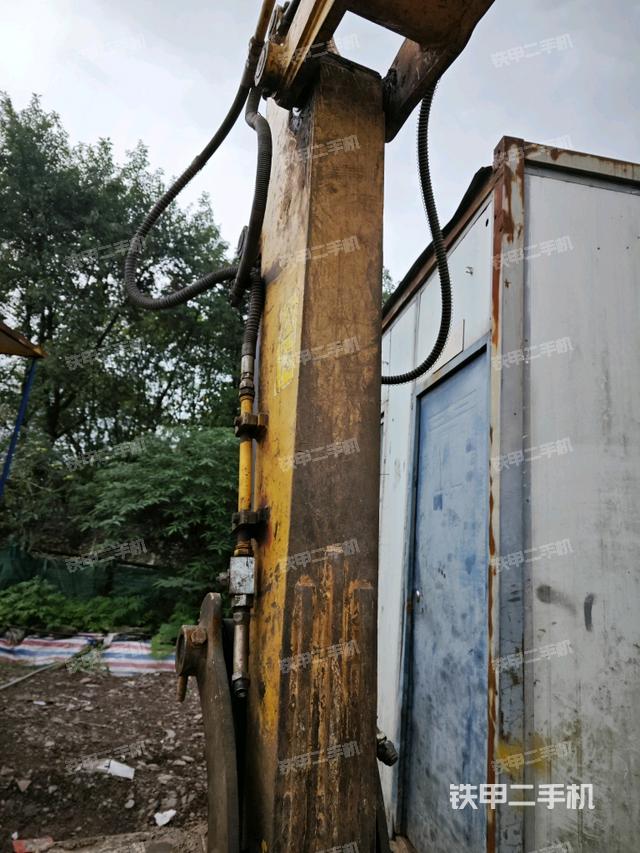 小臂整體左后（工作和回轉裝置）