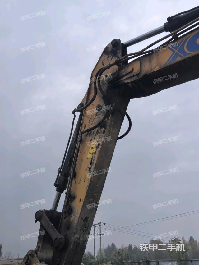 小臂整體左后（工作和回轉(zhuǎn)裝置）