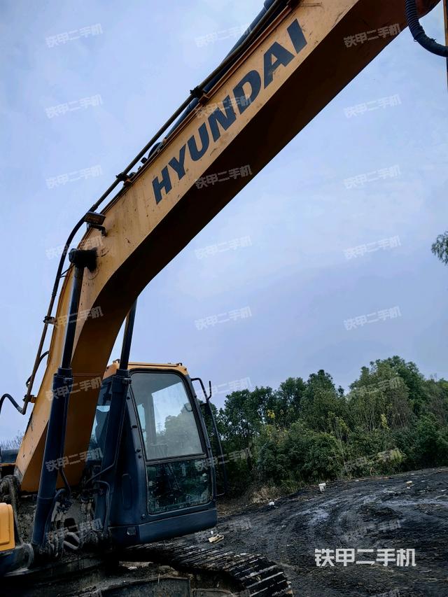 大臂整體?右側(cè)（工作和回轉(zhuǎn)裝置）