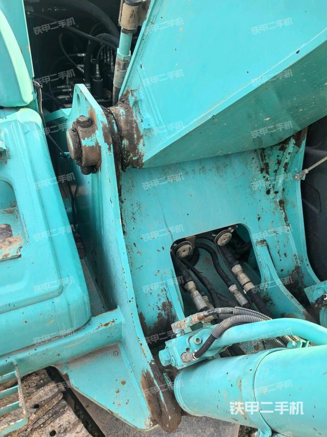 大臂根部?斜視（工作和回轉(zhuǎn)裝置）