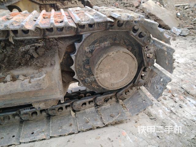 左驅(qū)動(dòng)輪（行走機(jī)構(gòu)）